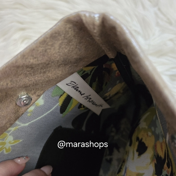 Elaine Arsenault Small Metallic Tote Bag - Picture 5 of 6